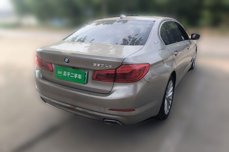 Used BMW 5 Series New Energy 2019 Updated Version 530Le Luxury Package Rear Right 45 Deg