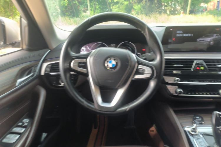 Used BMW 5 Series New Energy 2019 Updated Version 530Le Luxury Package Steering Wheel