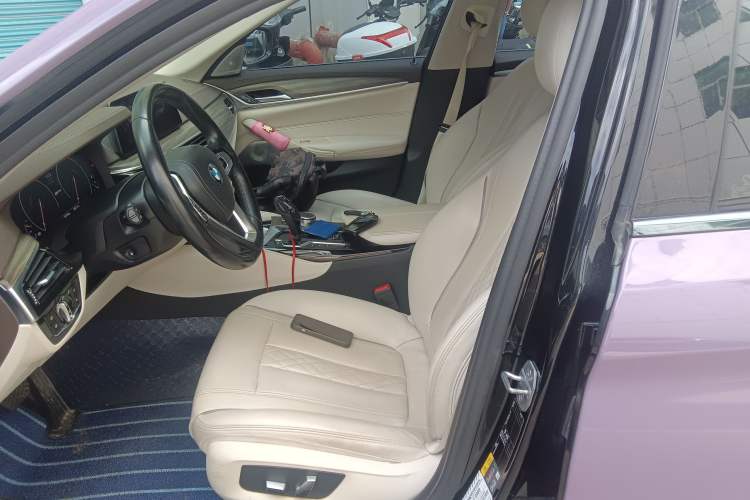 Used BMW 5 Series New Energy 2019 530Le Luxury Package Left Front Seat