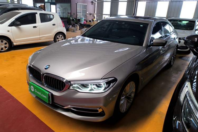 Used BMW 5 Series New Energy 2019 Updated 530Le Pioneer Edition Guazi used car, China used car export, Used car for sale, Used cars, Cheapest cars for sale