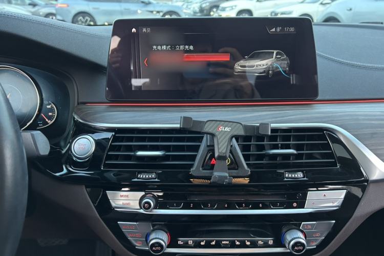 Used BMW 5 Series New Energy 2019 530Le Luxury Package Audio And AC Panel