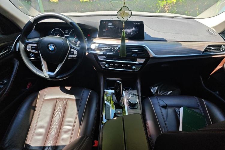 Used BMW 5 Series New Energy 2019 Updated Version 530Le Luxury Package Center Console