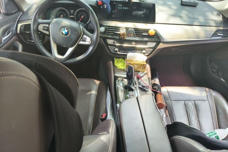 Used BMW 5 Series New Energy 2019 530Le Luxury Package Center Console