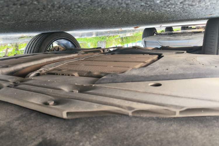 Used BMW 5 Series New Energy 2019 530Le Luxury Package Chassis Rear Right