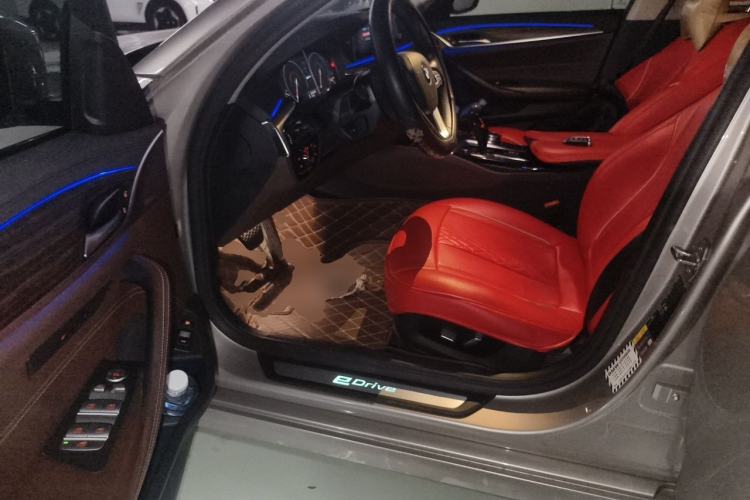 Used BMW 5 Series New Energy 2019 530Le Luxury Package Driver Seat