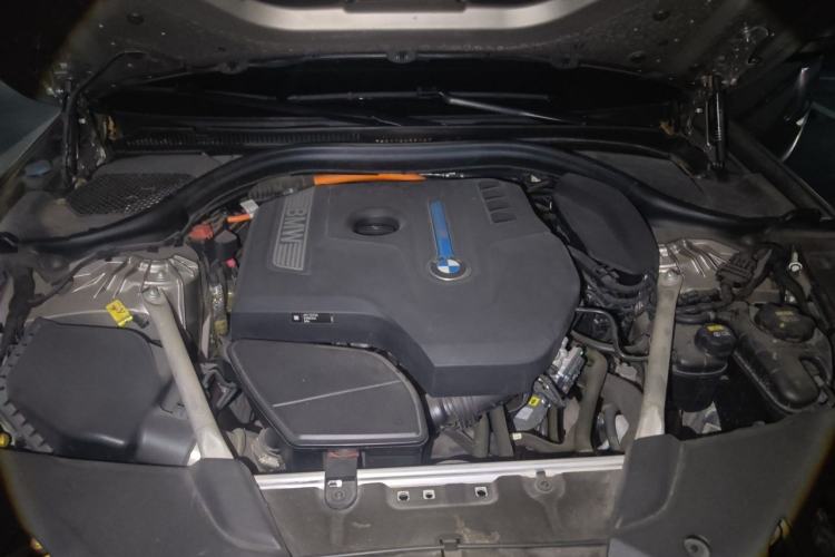 Used BMW 5 Series New Energy 2019 Updated Version 530Le Luxury Package Engine Bay