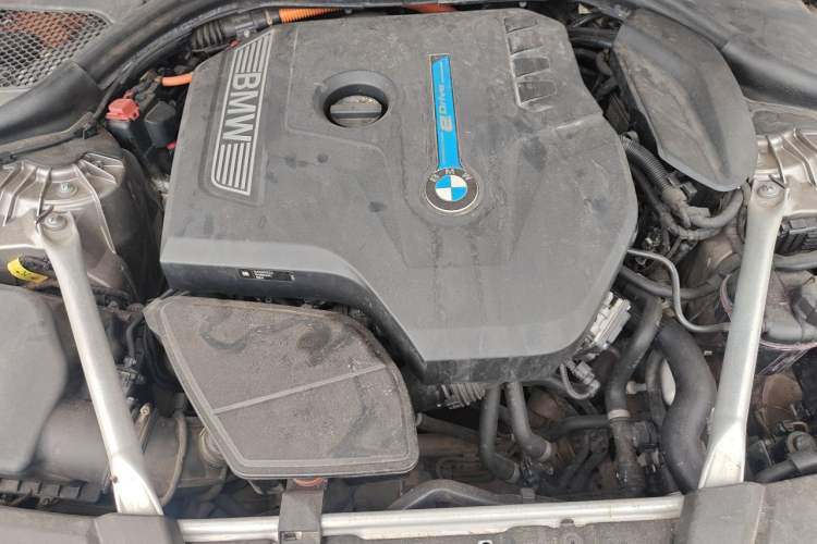 Used BMW 5 Series New Energy 2019 530Le Luxury Package Engine Bay