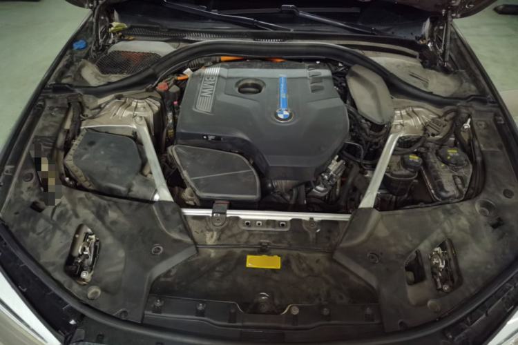 Used BMW 5 Series New Energy 2019 530Le Luxury Package Engine Bay