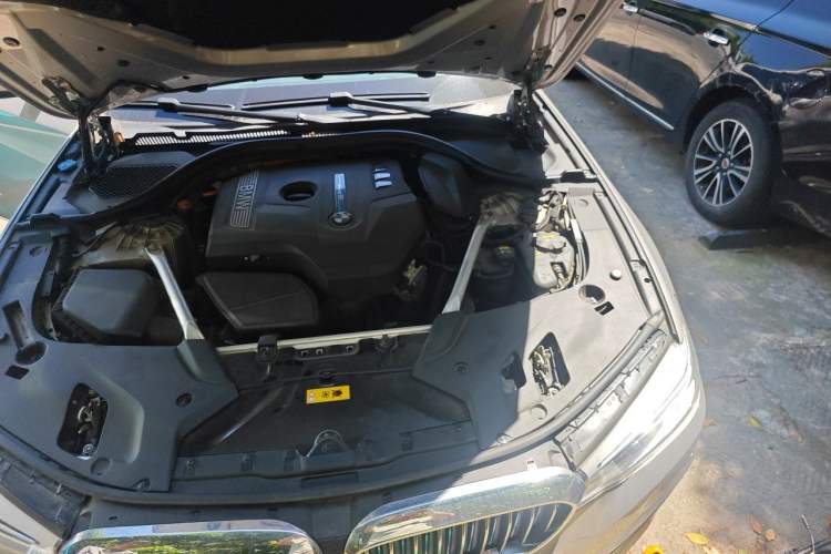 Used BMW 5 Series New Energy 2019 Updated Version 530Le Luxury Package Engine Bay Left