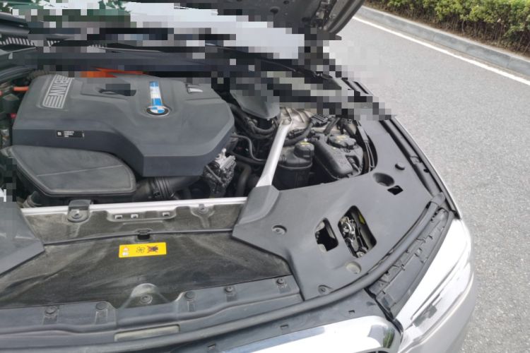 Used BMW 5 Series New Energy 2019 530Le Luxury Package Engine Bay Left