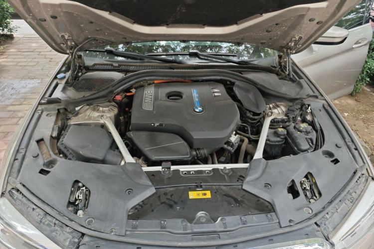 Used BMW 5 Series New Energy 2019 530Le Luxury Package Engine Bay