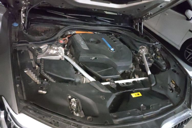 Used BMW 5 Series New Energy 2019 Updated Version 530Le Luxury Package Engine Bay Right