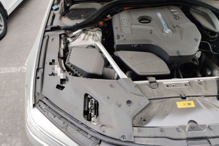 Used BMW 5 Series New Energy 2019 Updated Version 530Le Luxury Package Engine Bay Right