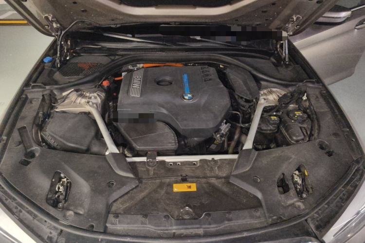 Used BMW 5 Series New Energy 2019 530Le Luxury Package Engine Bay
