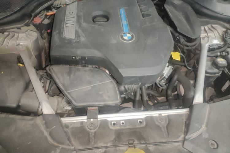 Used BMW 5 Series New Energy 2019 Updated Version 530Le Luxury Package Engine Bay
