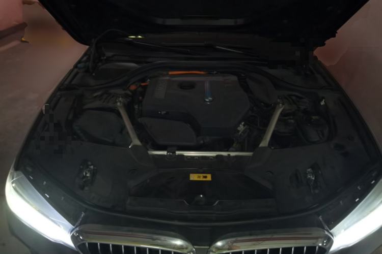 Used BMW 5 Series New Energy 2019 530Le Luxury Package Engine Bay