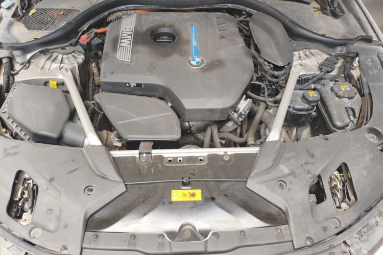 Used BMW 5 Series New Energy 2019 Updated 530Le Pioneer Edition Engine Bay