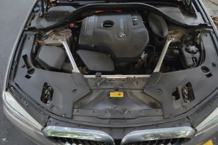 Used BMW 5 Series New Energy 2019 530Le Luxury Package Engine Bay