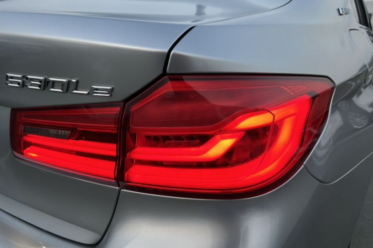 Used BMW 5 Series New Energy 2019 530Le Luxury Package Exterior 10