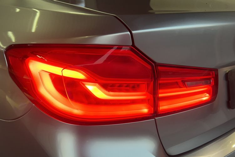 Used BMW 5 Series New Energy 2019 530Le Luxury Package Exterior 15