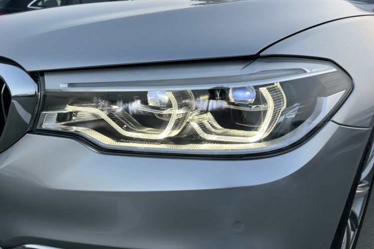 Used BMW 5 Series New Energy 2019 530Le Luxury Package Exterior 2