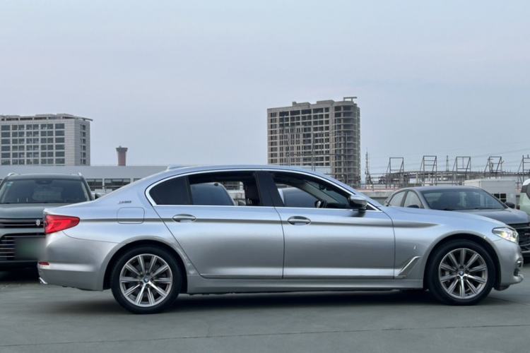 Used BMW 5 Series New Energy 2019 530Le Luxury Package Exterior 8