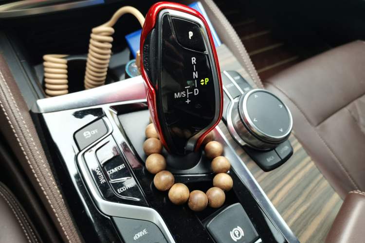 Used BMW 5 Series New Energy 2019 530Le Luxury Package Gear Lever