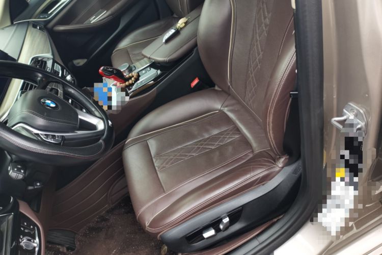 Used BMW 5 Series New Energy 2019 530Le Luxury Package Left Front Seat
