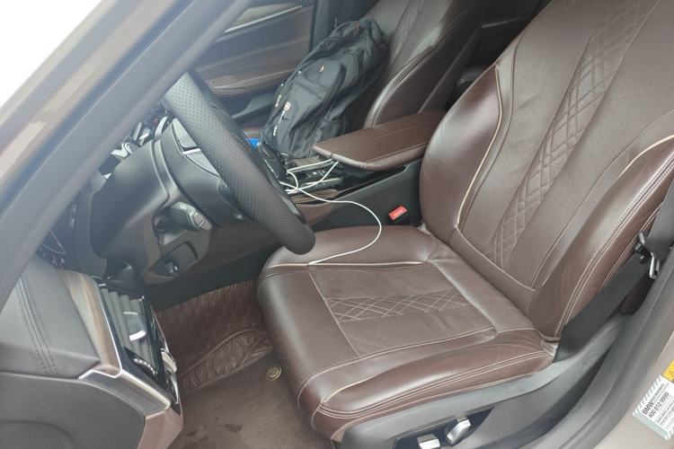 Used BMW 5 Series New Energy 2019 530Le Luxury Package Left Front Seat