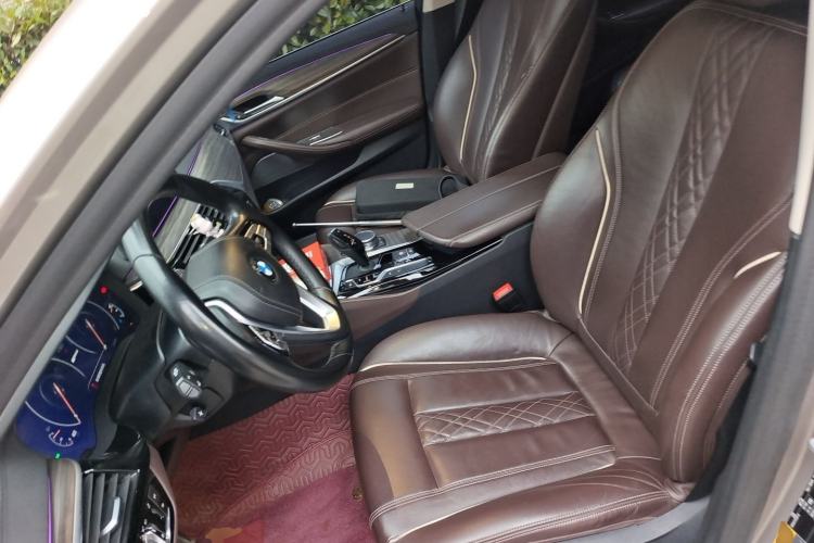 Used BMW 5 Series New Energy 2019 530Le Pioneer Edition Left Front Seat