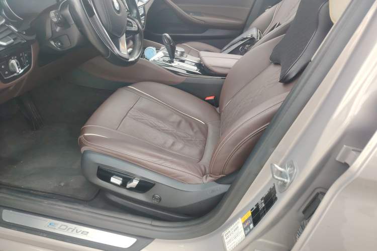 Used BMW 5 Series New Energy 2019 530Le Luxury Package Left Front Seat