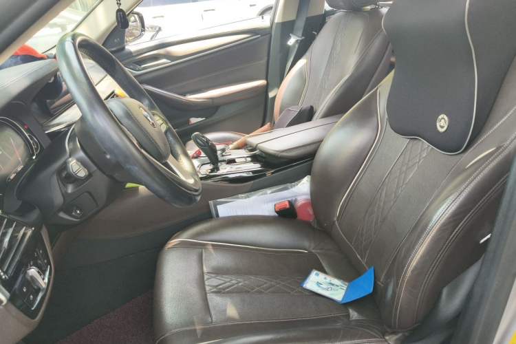 Used BMW 5 Series New Energy 2019 530Le Luxury Package Left Front Seat