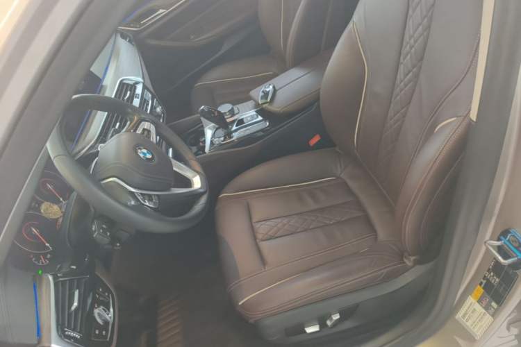Used BMW 5 Series New Energy 2019 530Le Luxury Package Left Front Seat