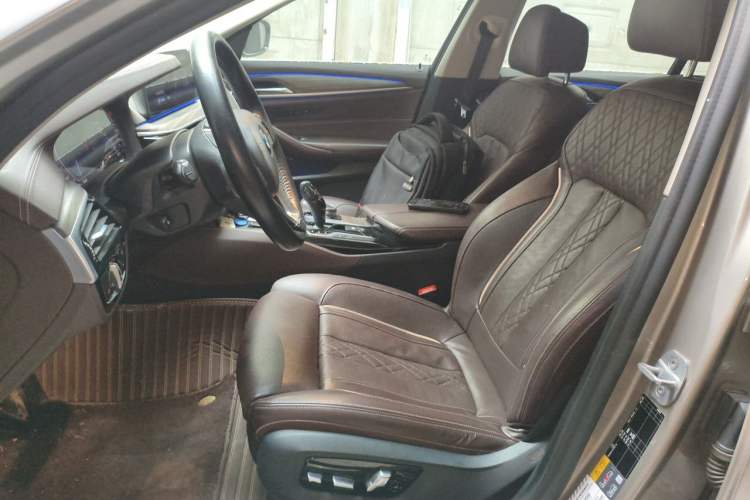 Used BMW 5 Series New Energy 2019 Updated 530Le Pioneer Edition Left Front Seat