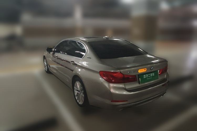 Used BMW 5 Series New Energy 2019 530Le Luxury Package Rear Left 45 Deg