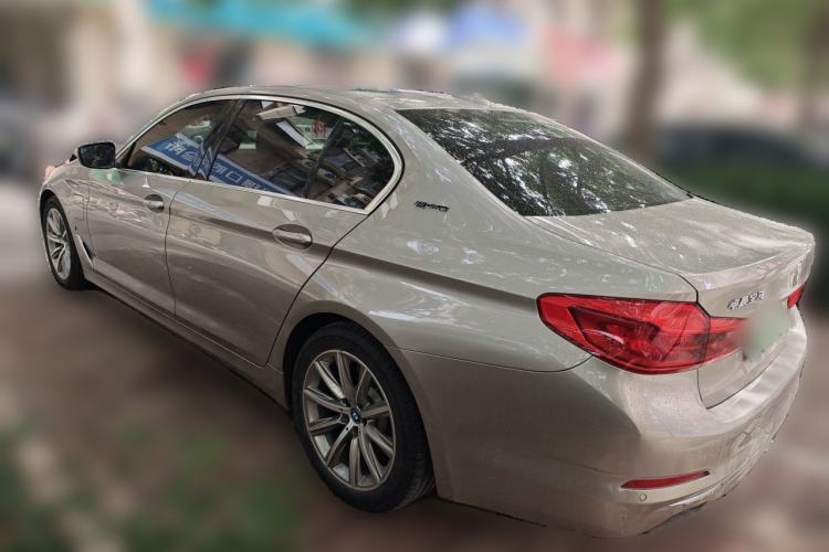 Used BMW 5 Series New Energy 2019 530Le Luxury Package Rear Left 45 Deg