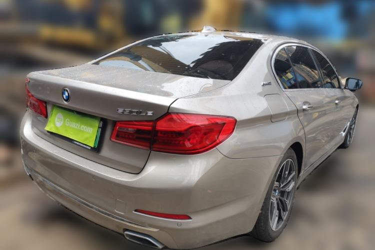 Used BMW 5 Series New Energy 2019 530Le Luxury Package Rear Right 45 Deg