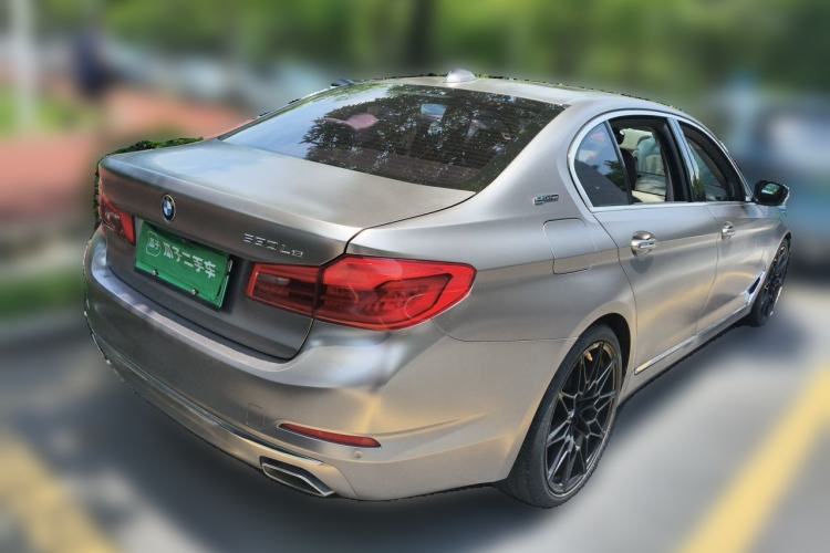 Used BMW 5 Series New Energy 2019 530Le Luxury Package Rear Right 45 Deg