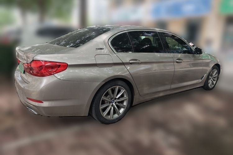 Used BMW 5 Series New Energy 2019 530Le Luxury Package Rear Right 45 Deg
