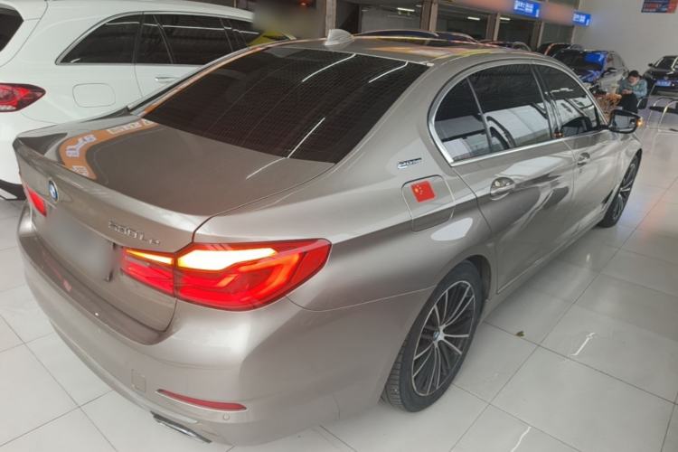Used BMW 5 Series New Energy 2019 530Le Luxury Package Rear Right 45 Deg