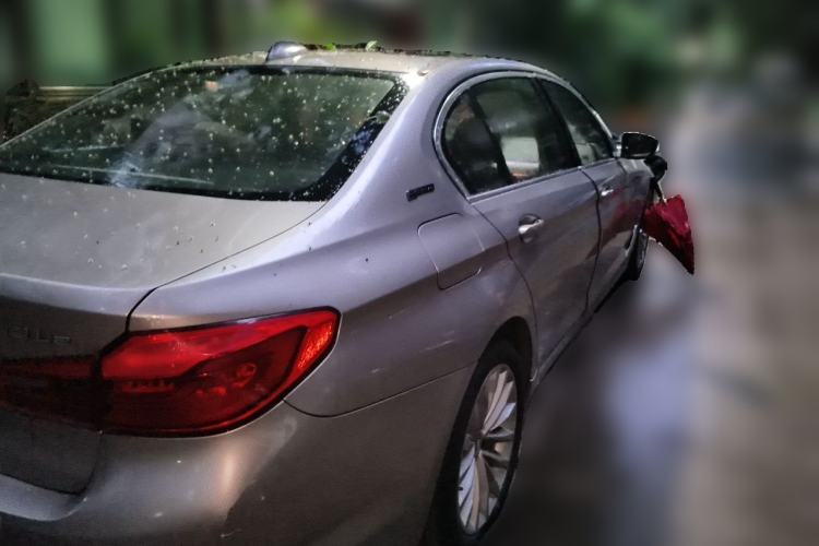 Used BMW 5 Series New Energy 2019 Updated Version 530Le Luxury Package Rear Right 45 Deg