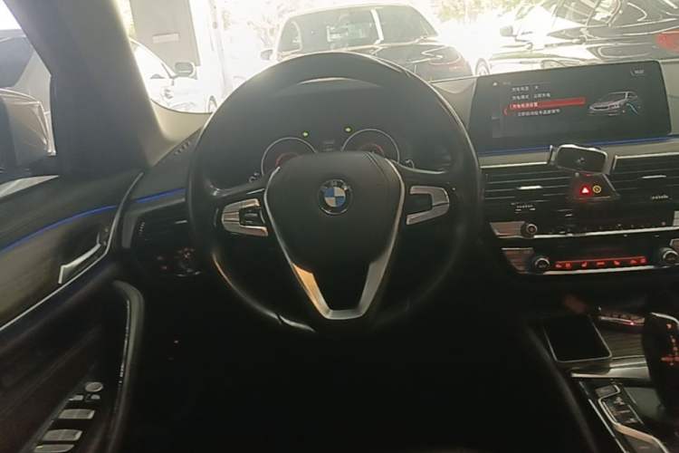 Used BMW 5 Series New Energy 2019 530Le Luxury Package Steering Wheel