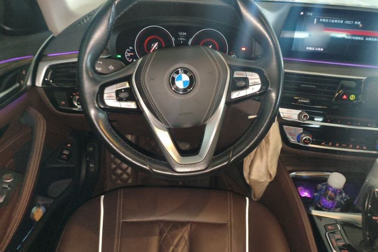 Used BMW 5 Series New Energy 2019 Updated Version 530Le Luxury Package Steering Wheel