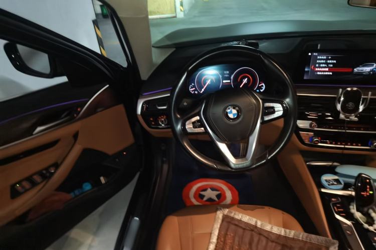 Used BMW 5 Series New Energy 2019 530Le Luxury Package Steering Wheel