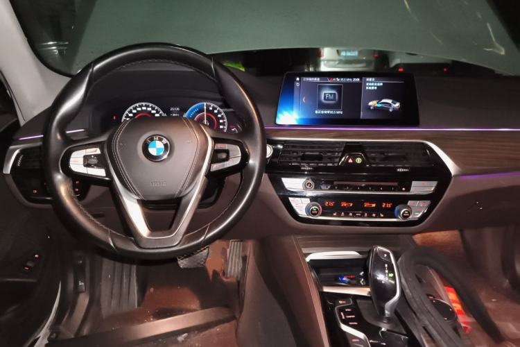Used BMW 5 Series New Energy 2019 Updated Version 530Le Luxury Package Center Console