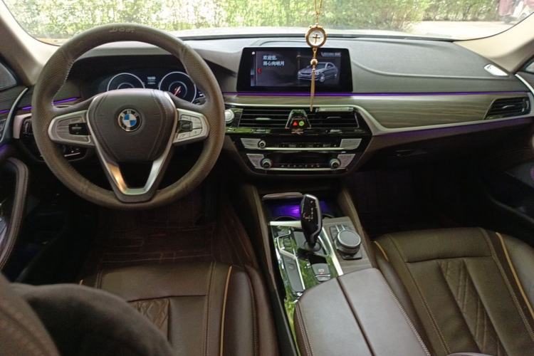 Used BMW 5 Series New Energy 2019 Updated Version 530Le Luxury Package Center Console