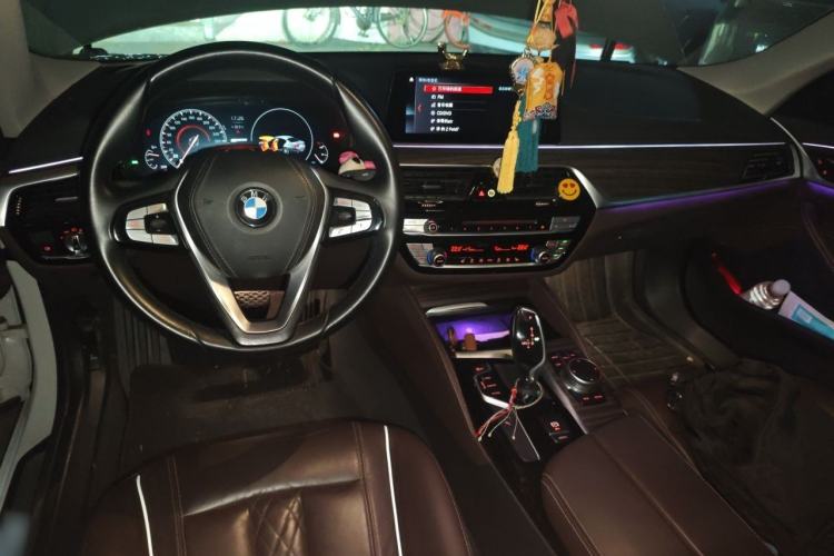 Used BMW 5 Series New Energy 2019 Updated Version 530Le Luxury Package Center Console
