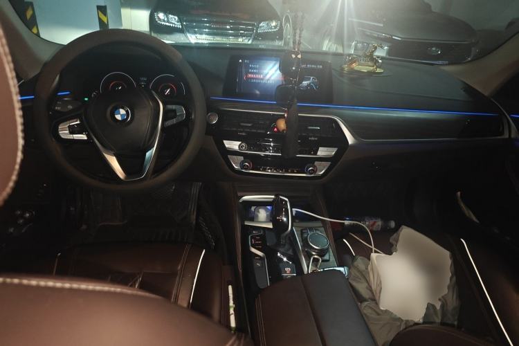 Used BMW 5 Series New Energy 2019 Updated Version 530Le Luxury Package Center Console