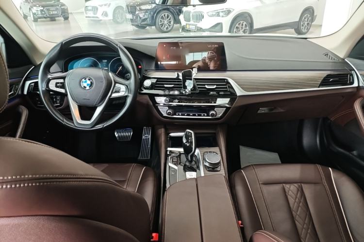 Used BMW 5 Series New Energy 2019 Updated Version 530Le Luxury Package Center Console