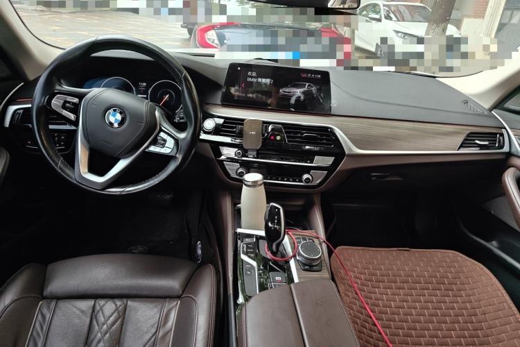 Used BMW 5 Series New Energy 2019 Updated 530Le Pioneer Edition Center Console